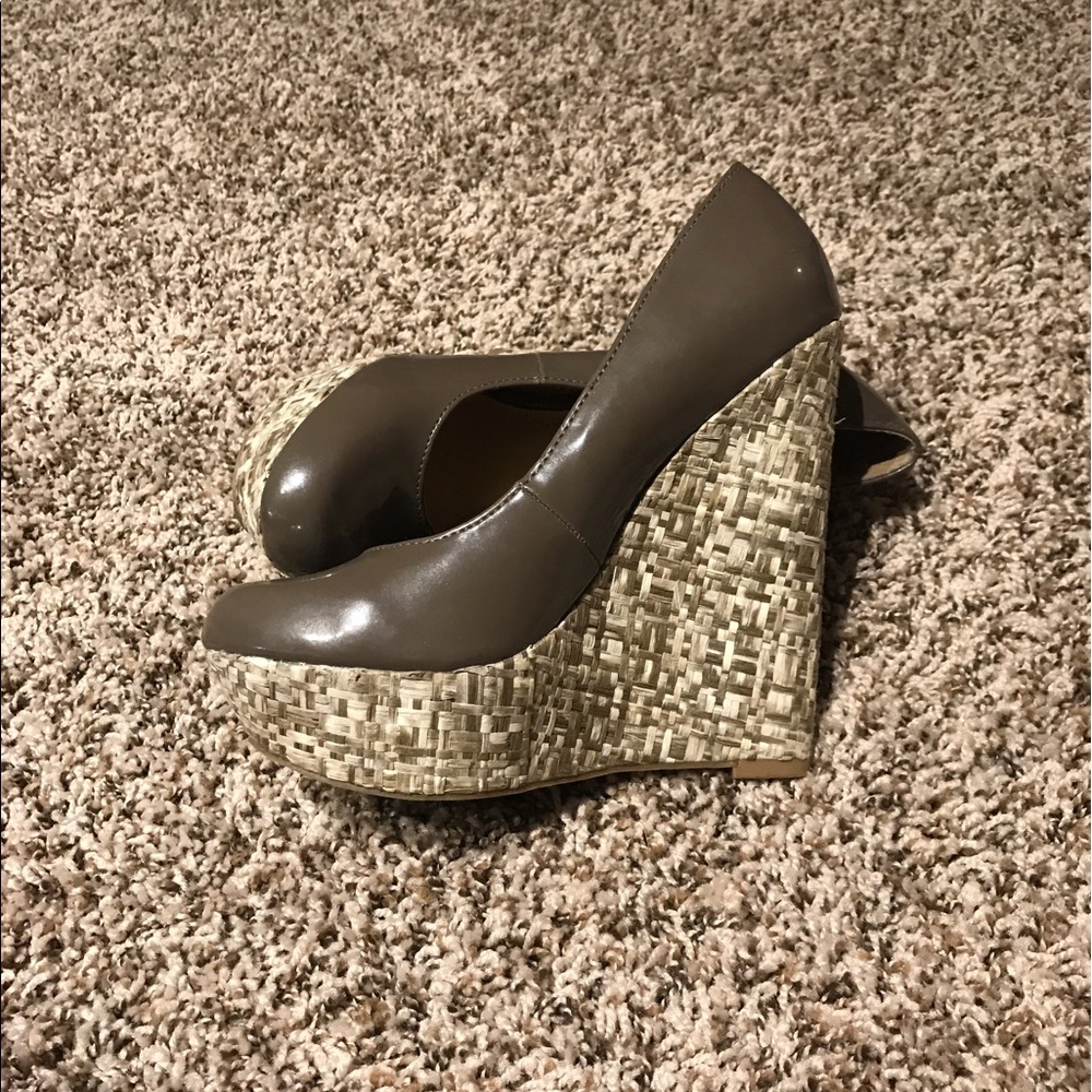 Steve Madden wedges