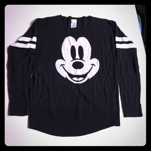 Disneys Mickey Mouse black & white knit sweater XL
