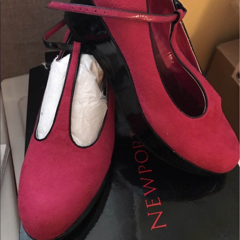 Newport news mary jane platform shoes