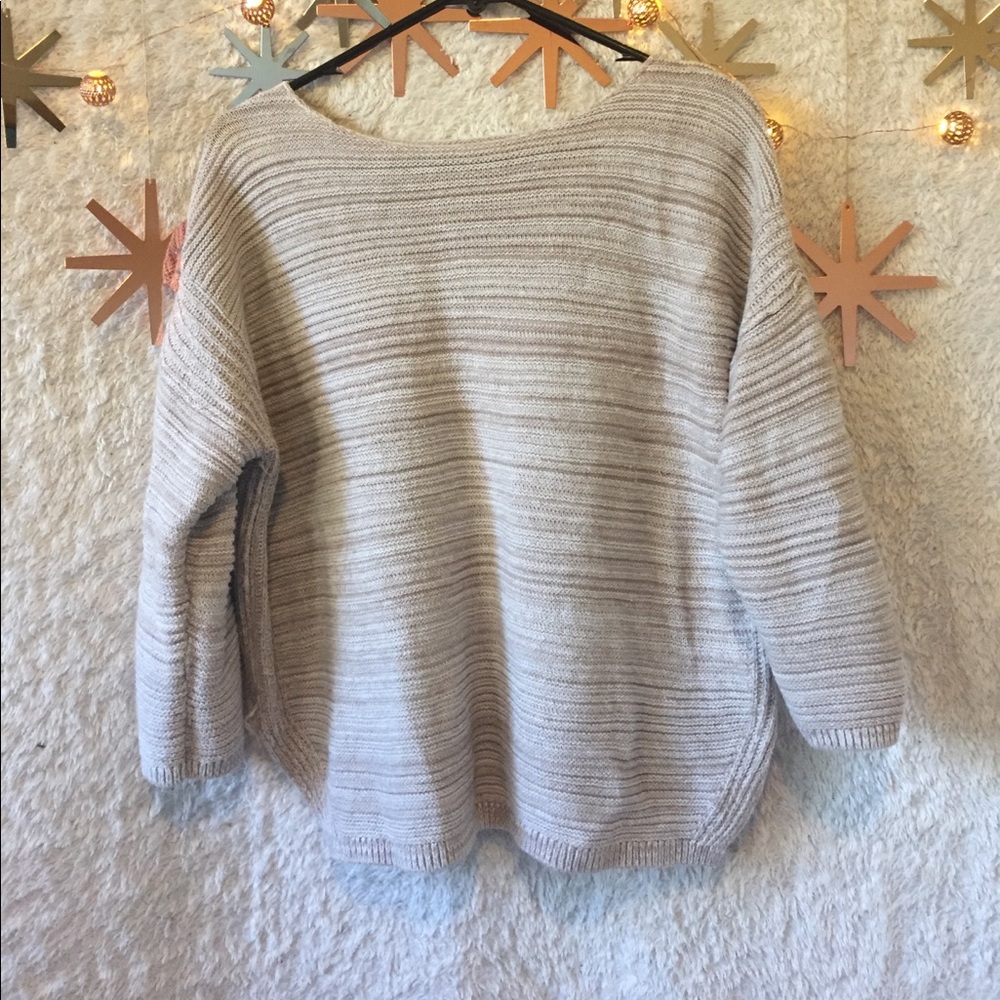 Boxy sweater