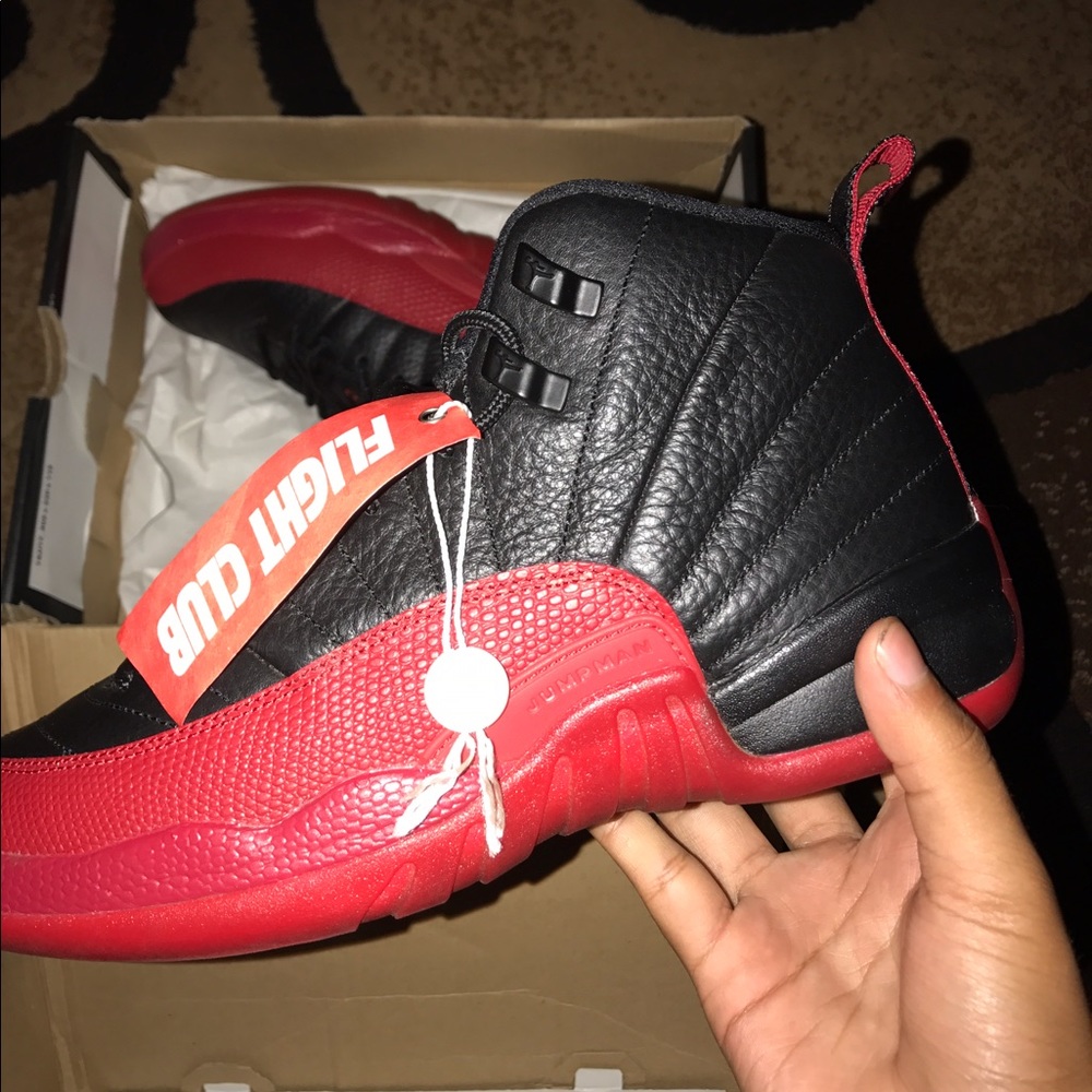 Air Jordan 12 flu game size 6'5