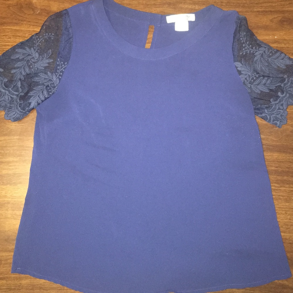 Navy blue laced short sleeve dress shirt