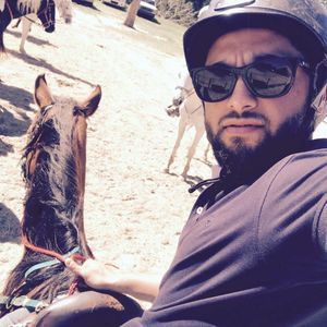 Meet your Posher, Khaled