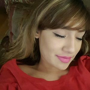 Meet your Posher, Breyda