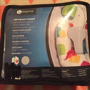 Brand new 4 moms newborn insert