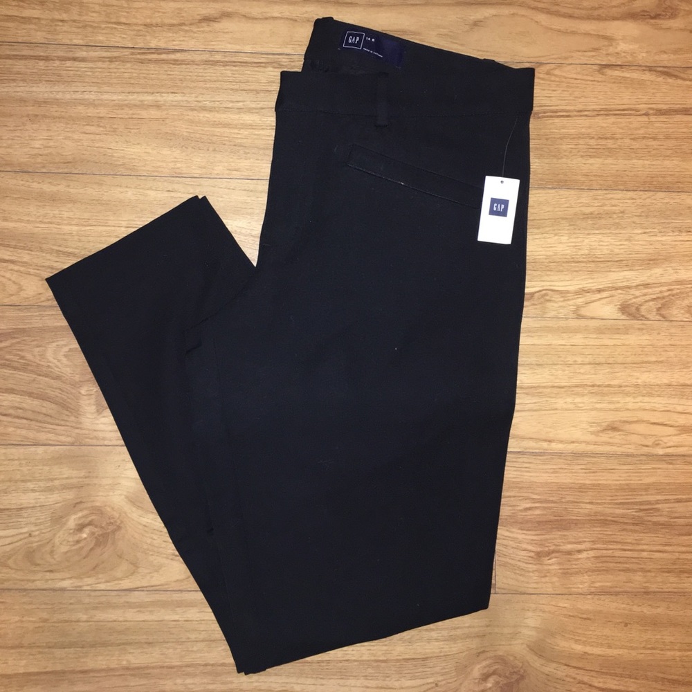 New, with tags, Gap Ankle Dress Pants, Black.