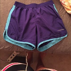 Running shorts (brooks)