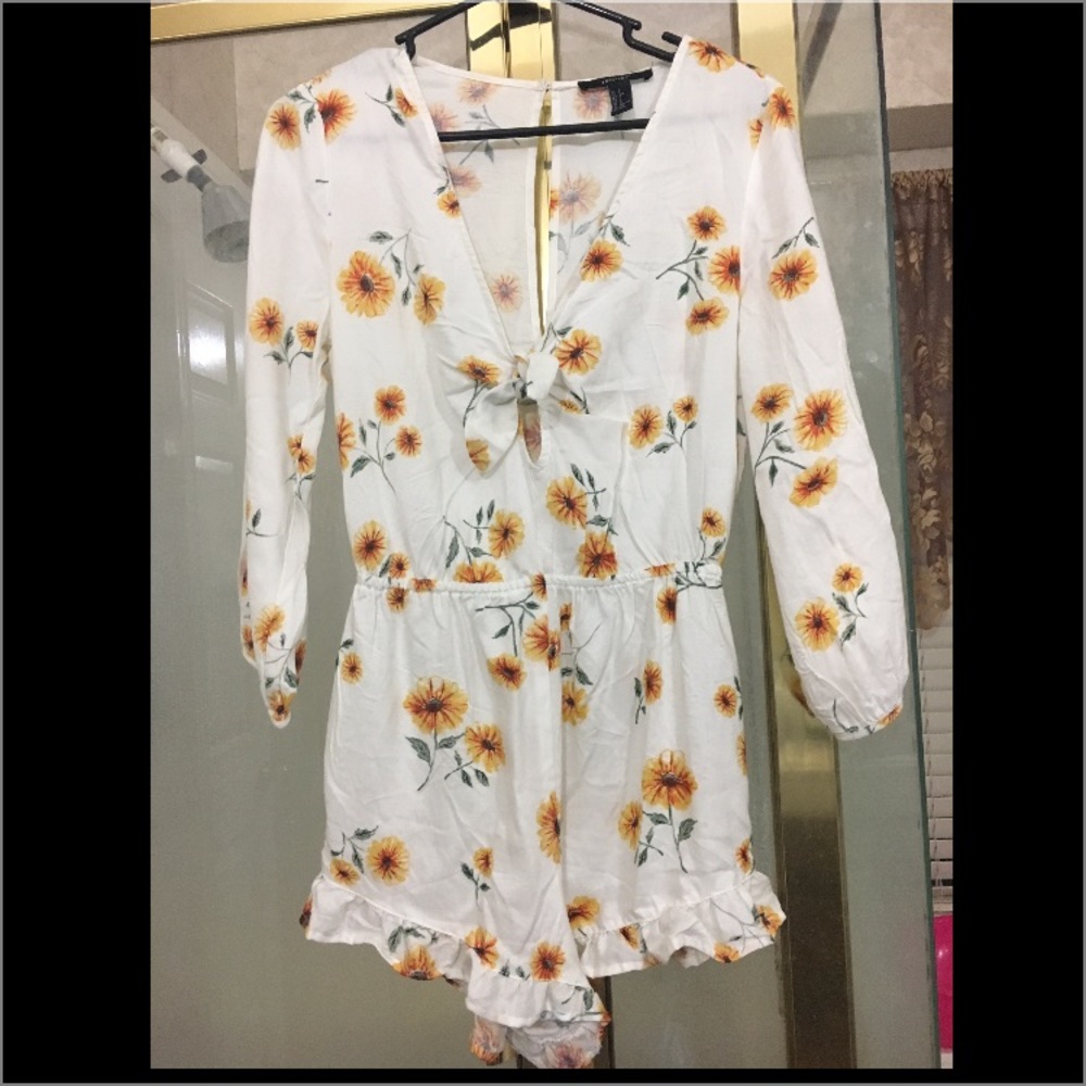 F21 Daisy Romper