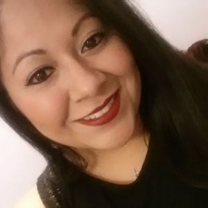 Meet your Posher, Bella