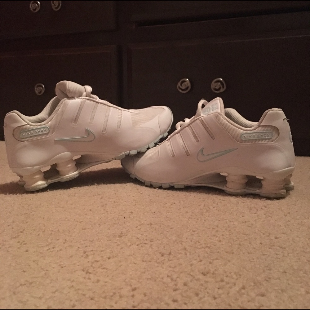 Glow-in-the-dark Nike Shox
