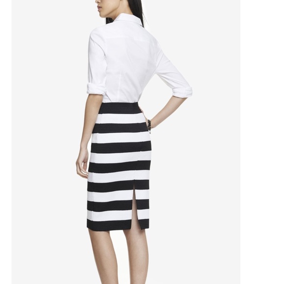 Express black and white striped body con skirt. - Picture 2 of 4