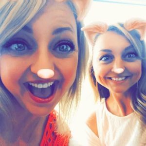 Meet your Posher, Carrie