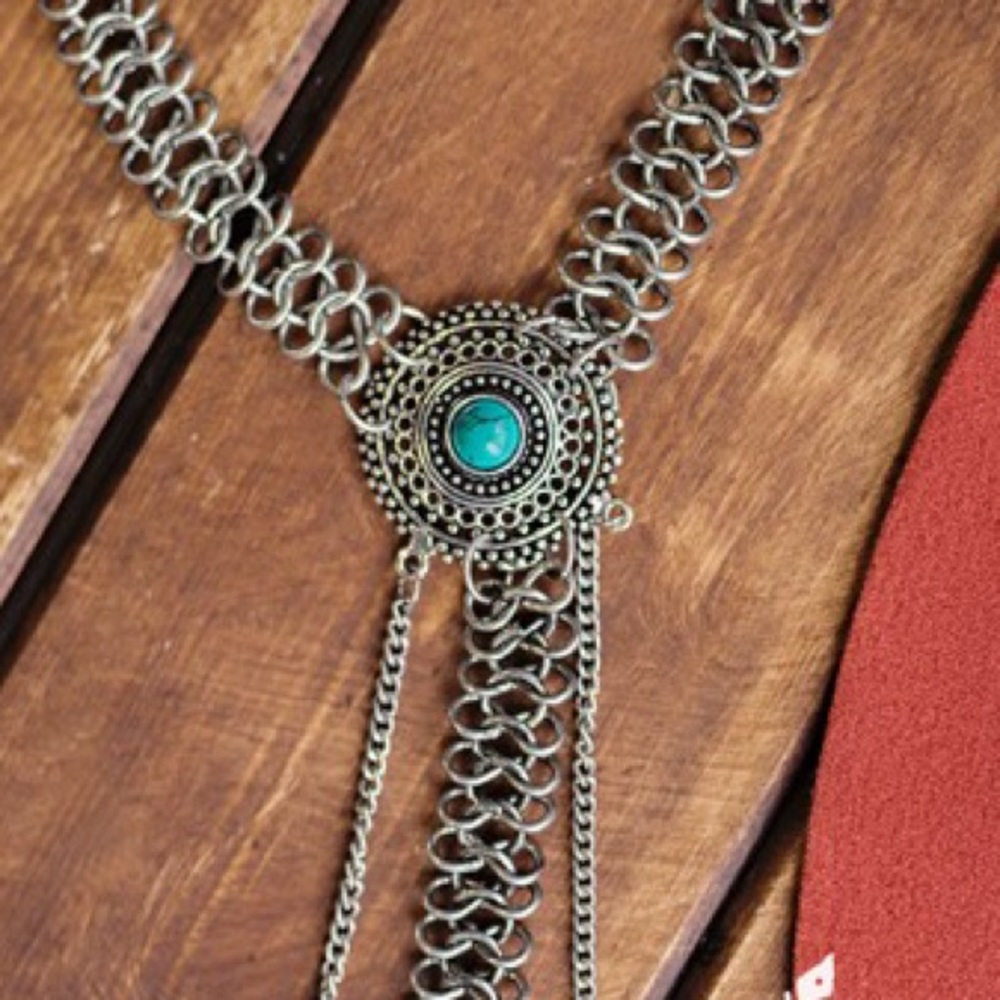 🌻Boho Love Medallion Necklace w Feather Charms 🌻 - Picture 4 of 5