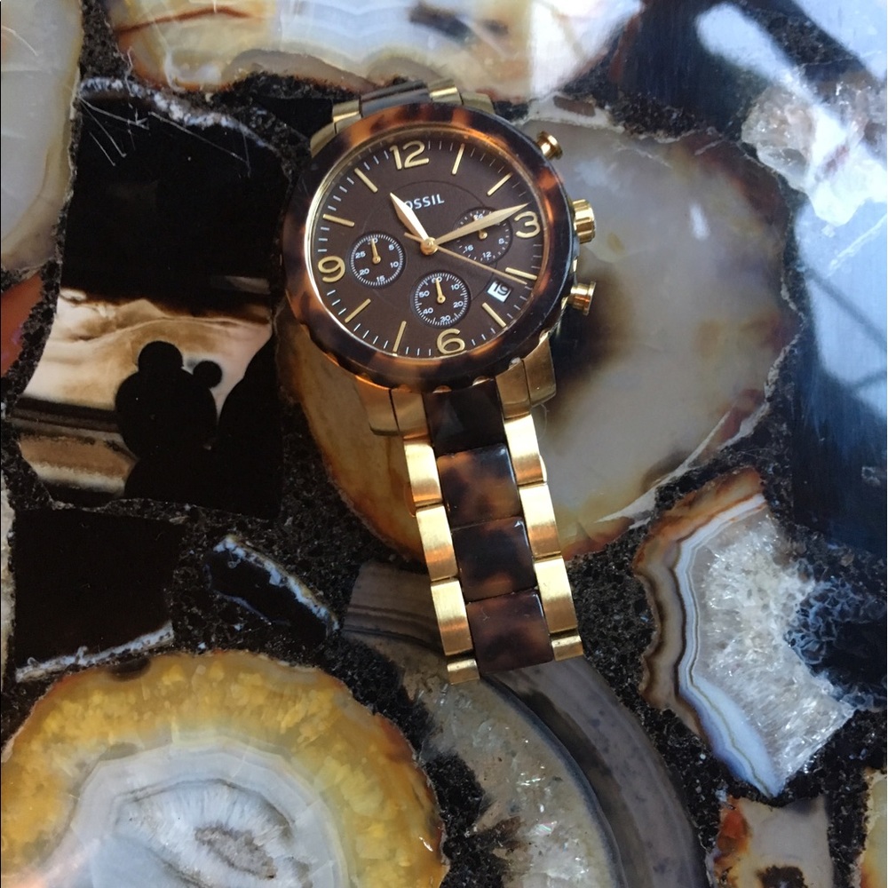 Tortoise shell Fossil watch