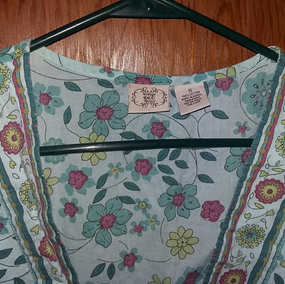 Vintage DCC Missy top, item in 5-4-2 or more - Picture 3 of 4