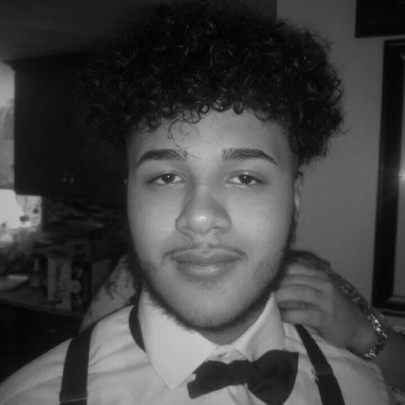 Meet your Posher, Juan - Picture 1 of 1