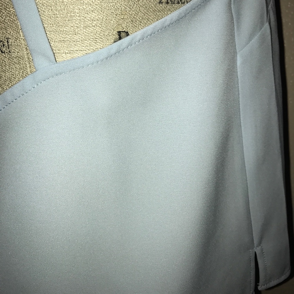 Halter Top - Picture 3 of 3