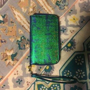 Wallet/clutch/wristlet