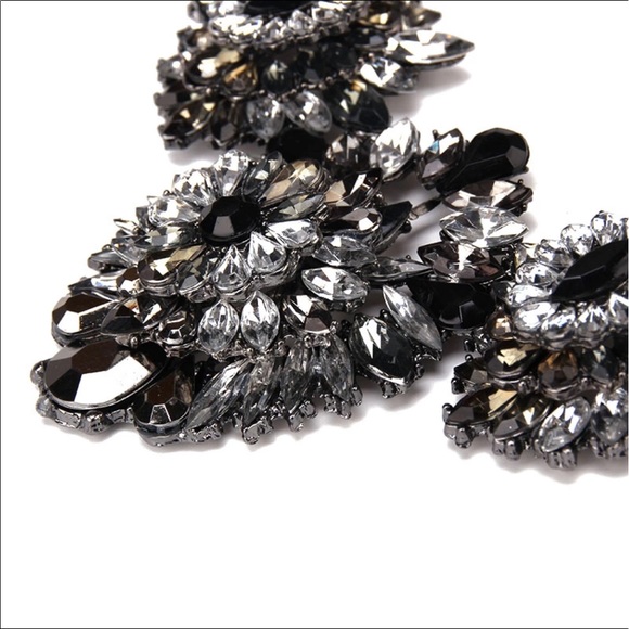 New Black ice handmade statement necklace - Picture 3 of 4