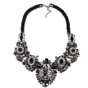 New Black ice handmade statement necklace