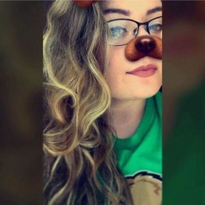 Meet your Posher, Lindsey