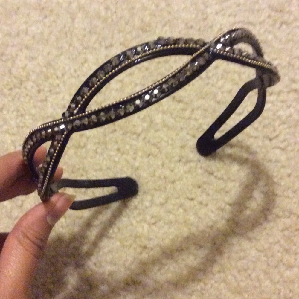 Dark grey and black infinity headband