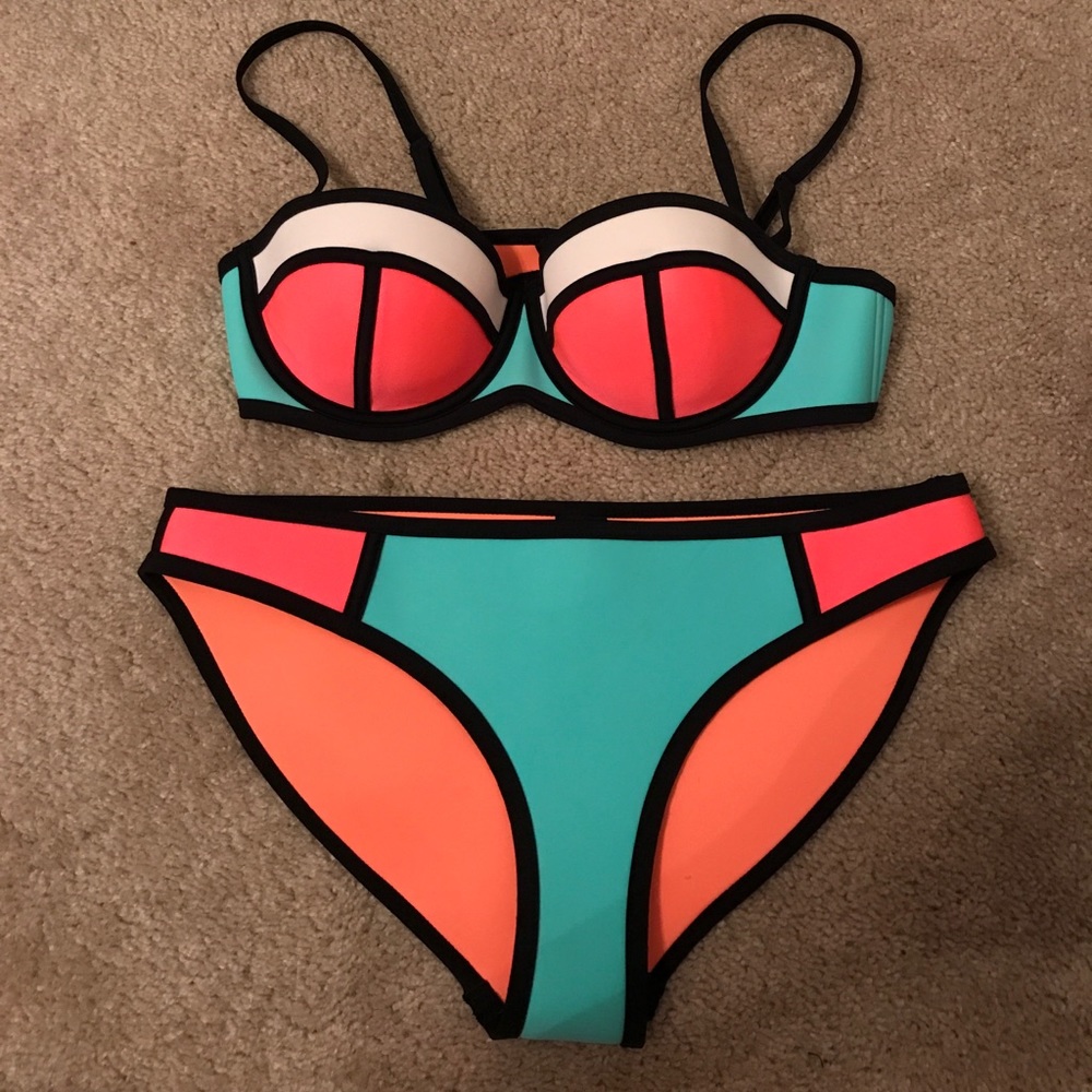 WORN TWICE. Triangl Swimsuit- Poppy Flamingo Fling