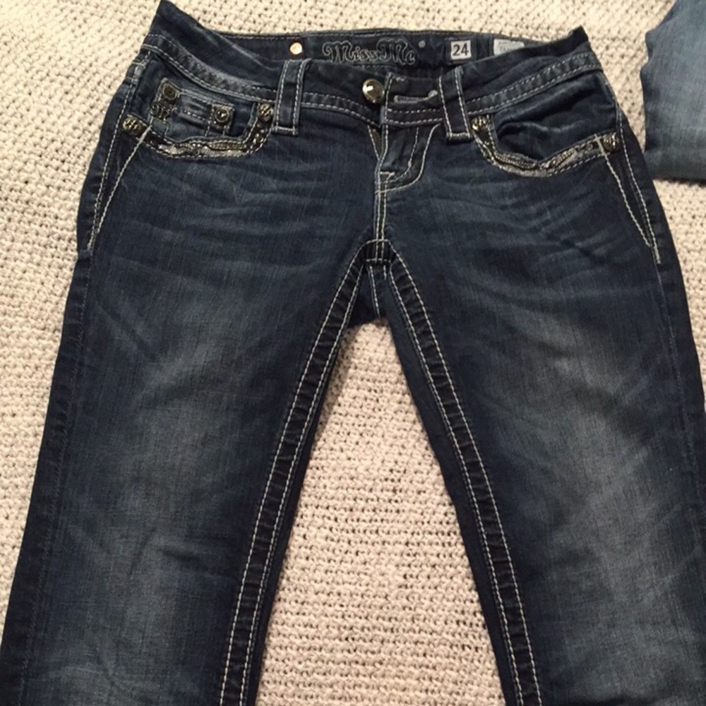 Miss Me cropped jeans