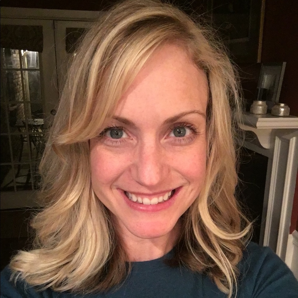 Meet your Posher, Alicia