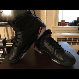 Jordan pink 7s