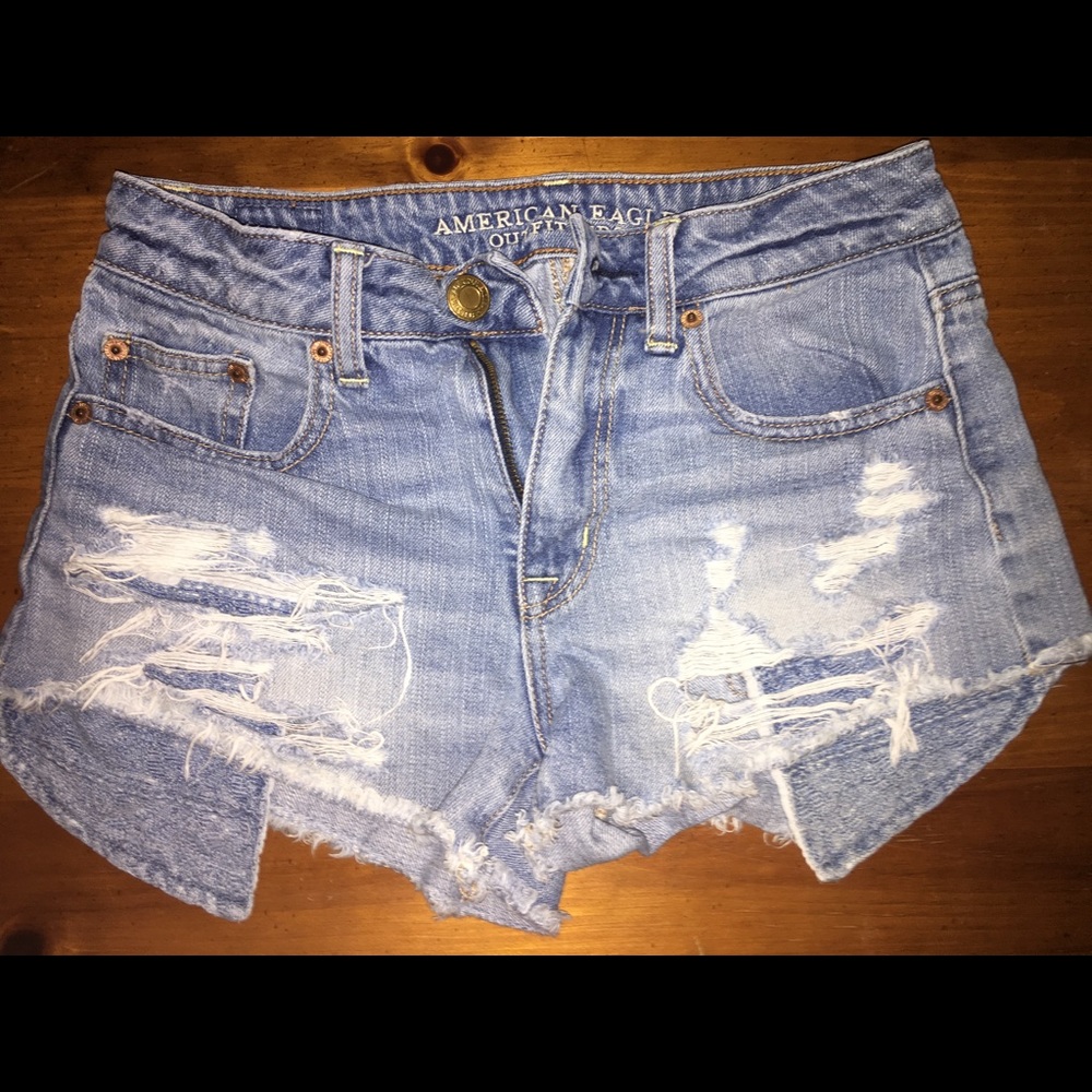 American eagle jean denim shorts!