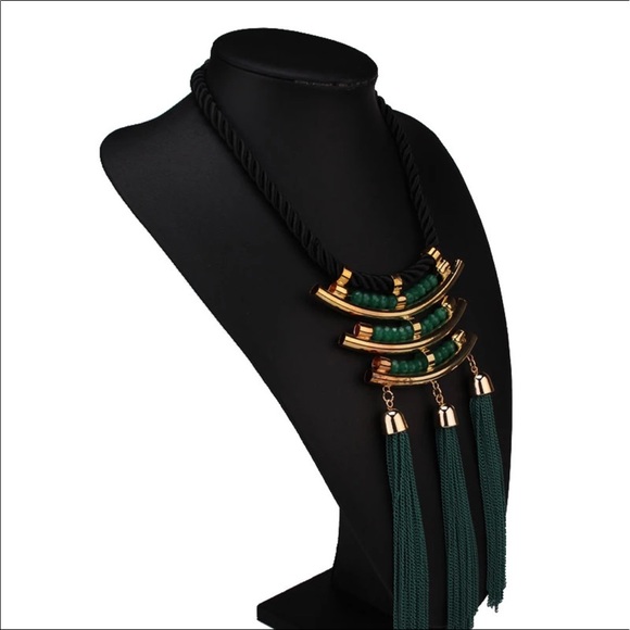 New Vintage Style Tassel Necklace - Picture 2 of 2