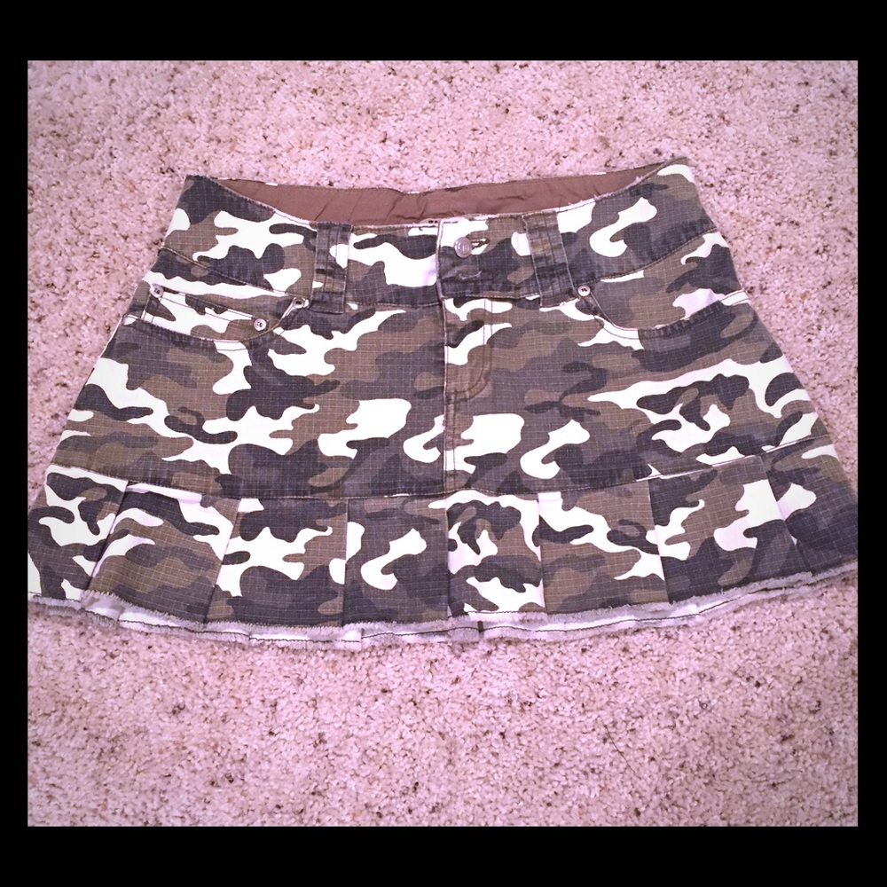 Camouflage skirt