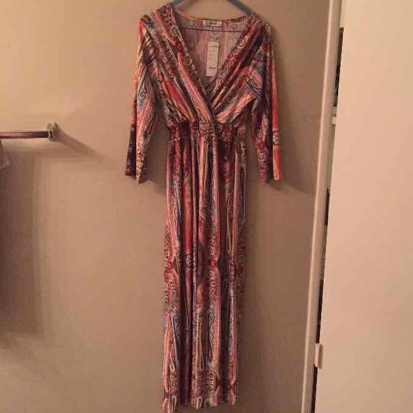 Maxi Dress - Picture 2 of 4