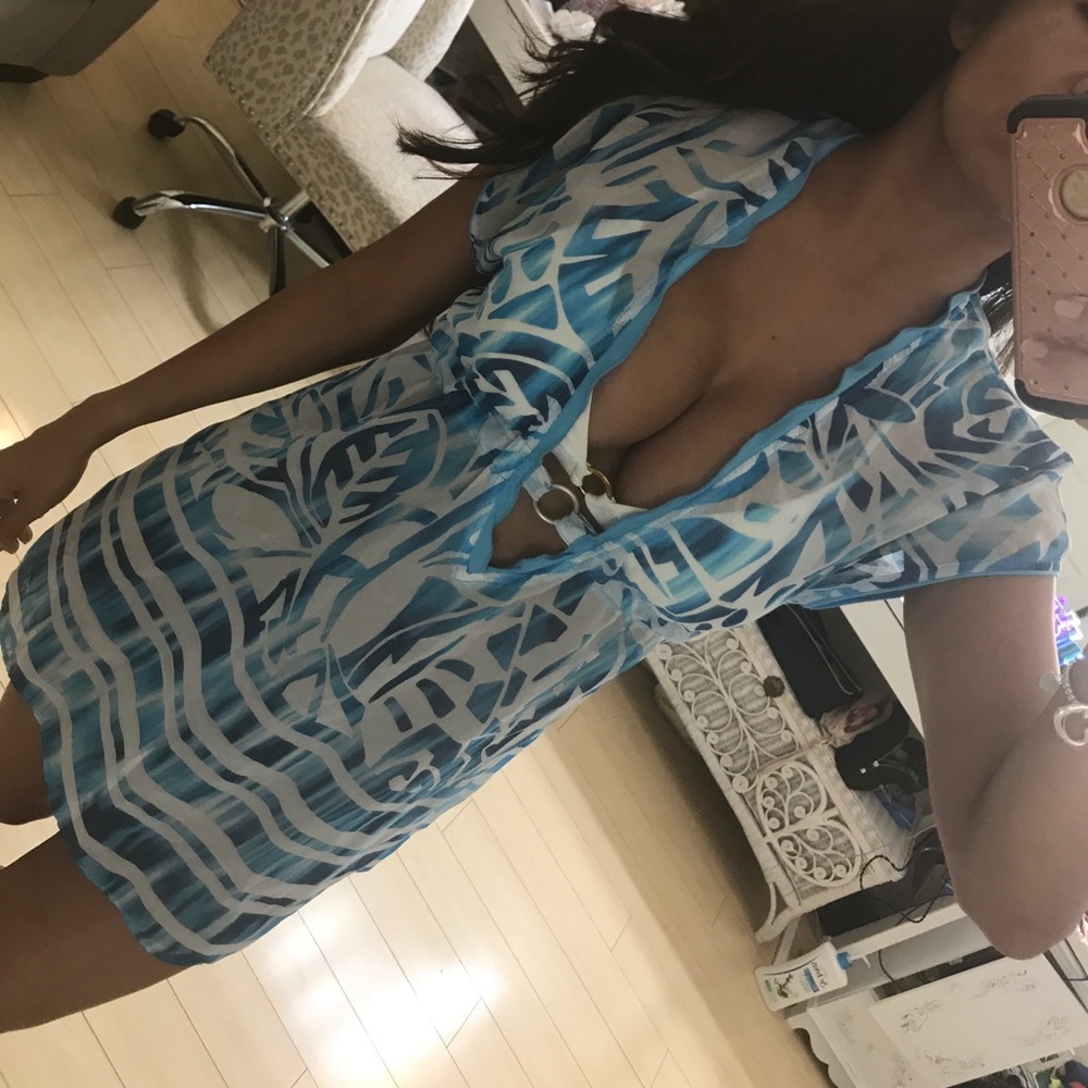 Blue n white coverup