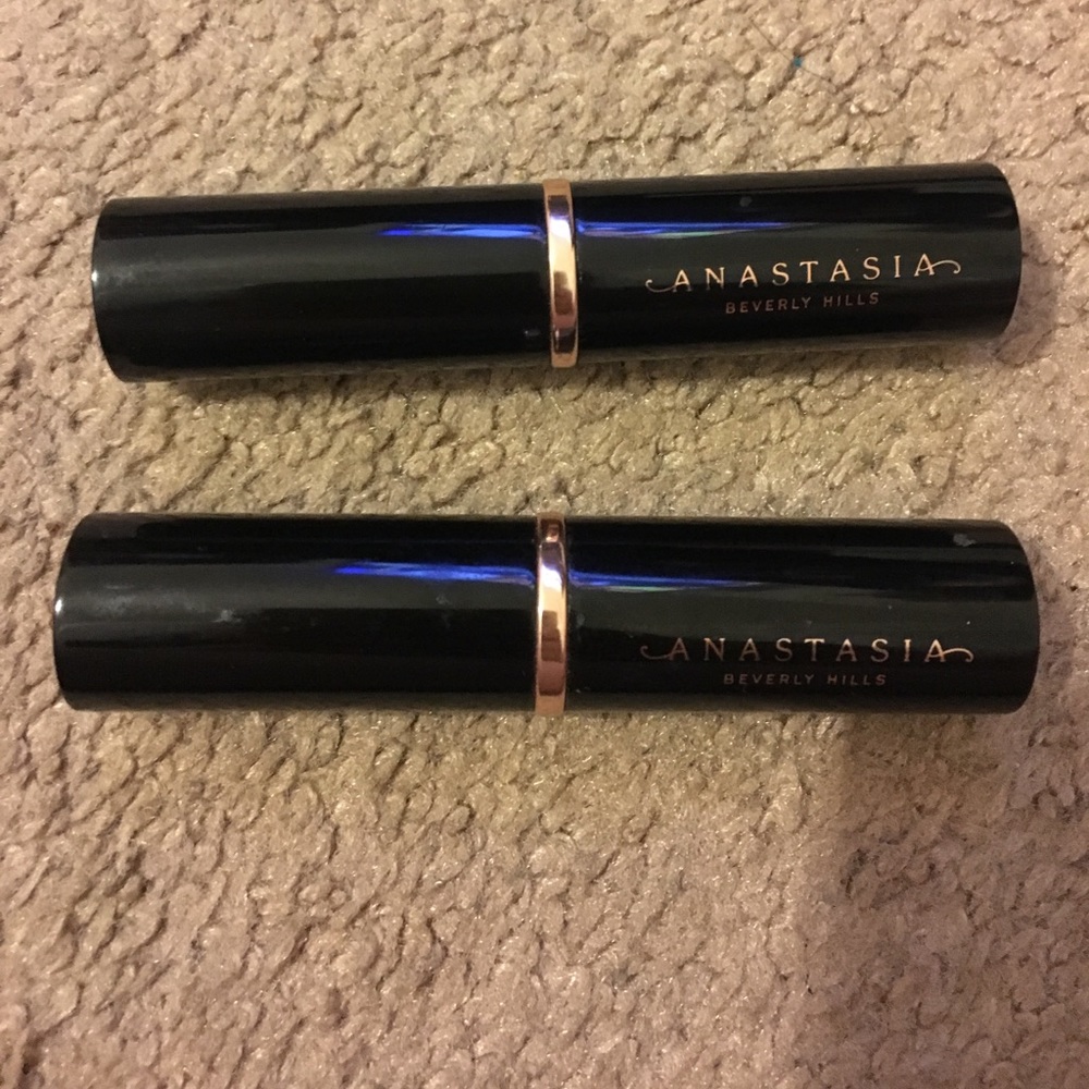 Anastasia stick foundation