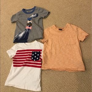 Bundle: three baby GAP short sleeve tops - 2T