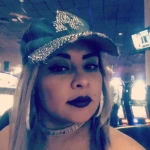 Meet your Posher, Kariniita