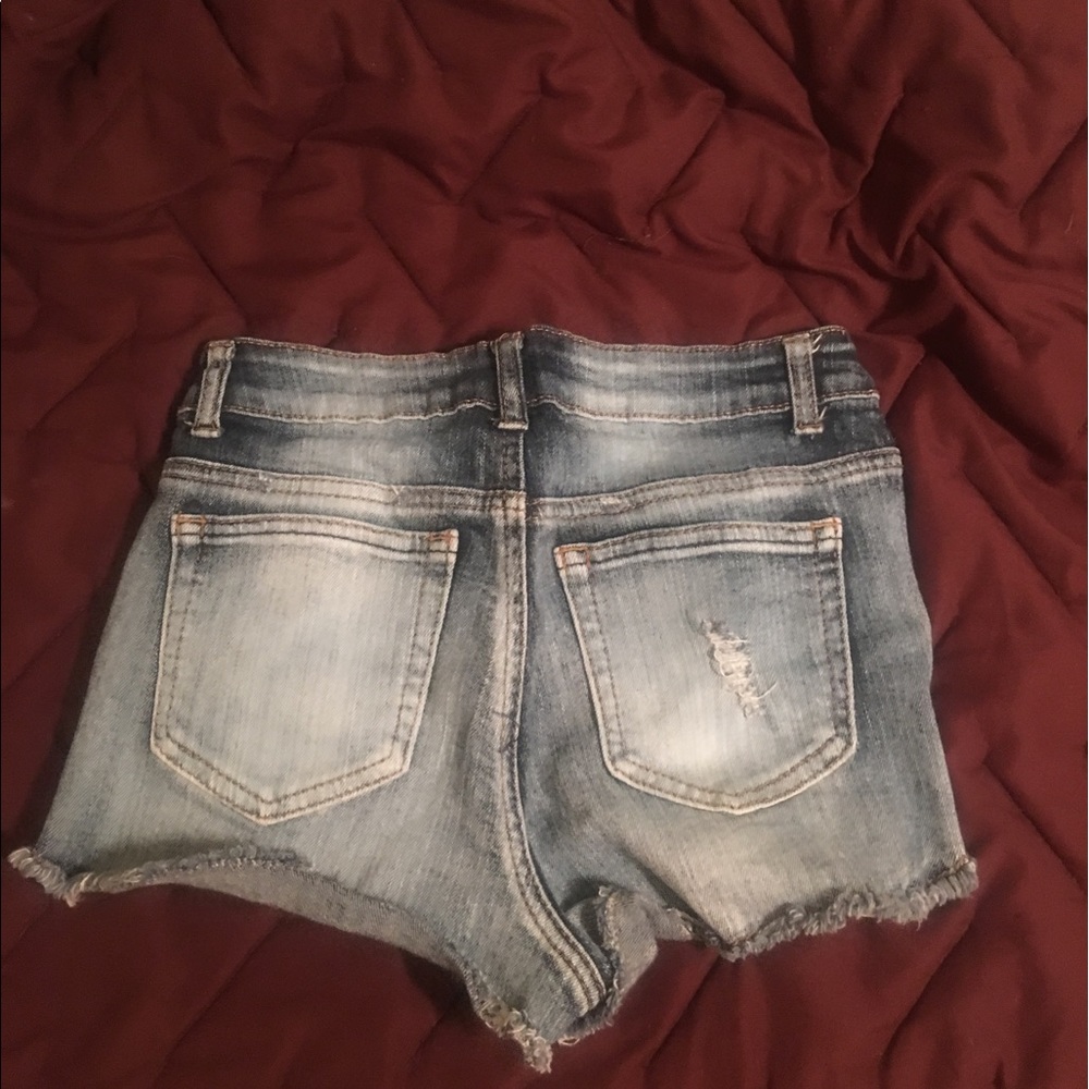 Target Shorts - Picture 2 of 3