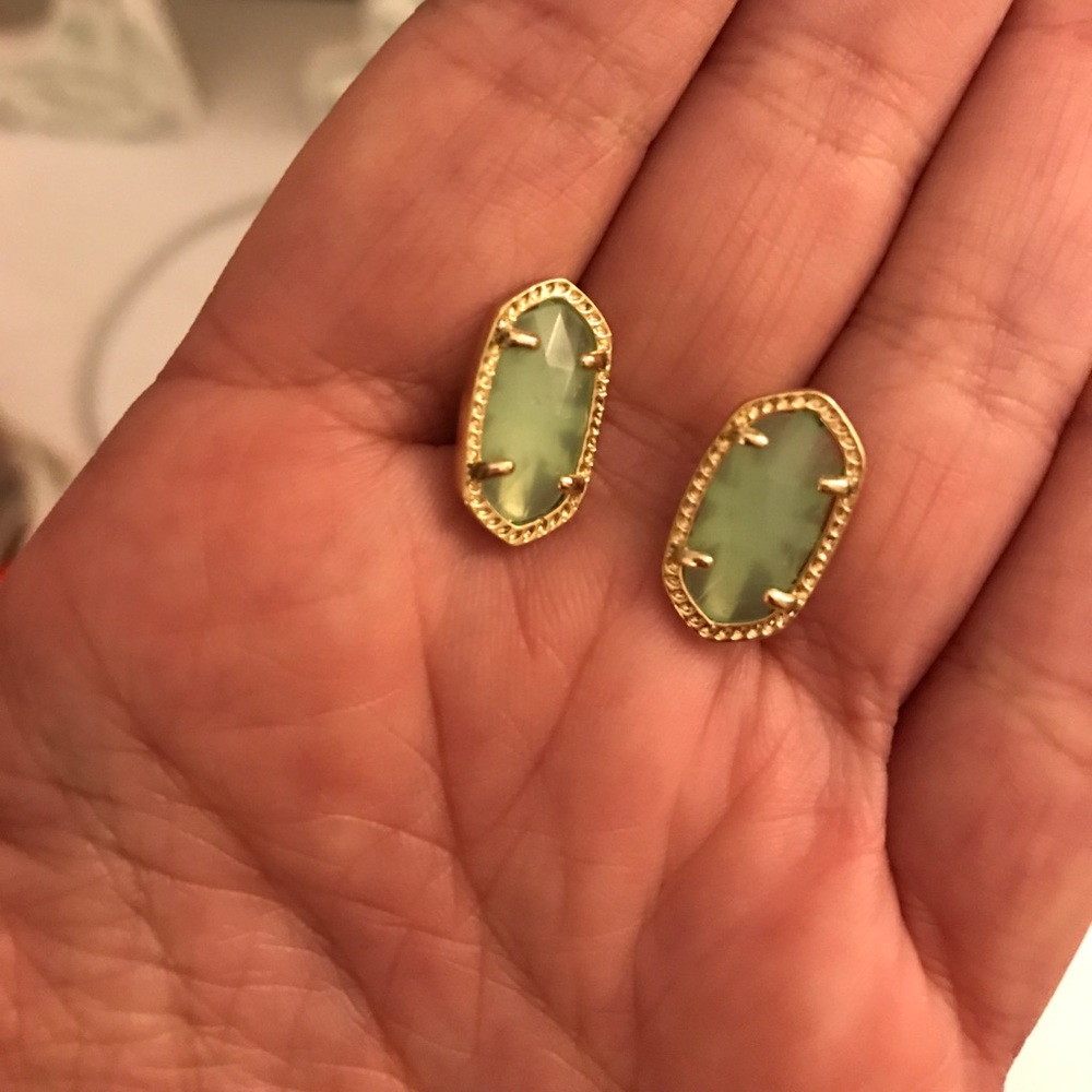 Kendra Scott Danielle earring studs BARELY WORN