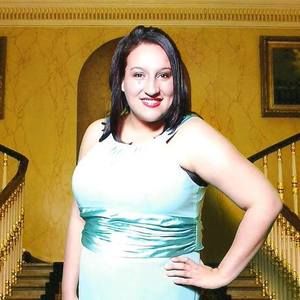 Meet your Posher, Ebony