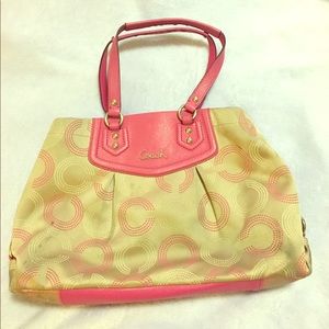Authentic Coach shoulder bag