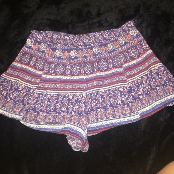Forever 21 Shorts - Picture 1 of 3