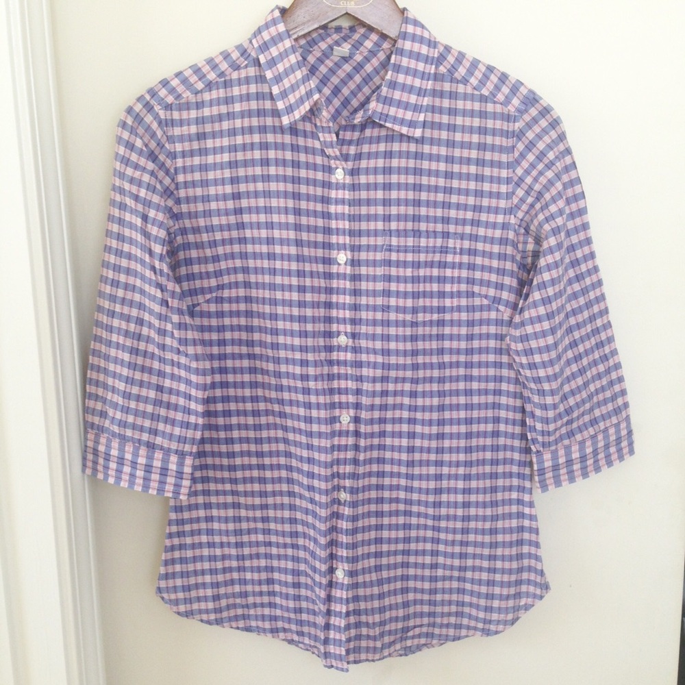 Uniqlo plaid button down shirt