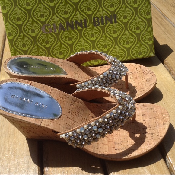 Gianni Bini Shoes - NEW Gianni Bini Wedges Sandals 9.5