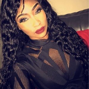 Meet your Posher, Liz