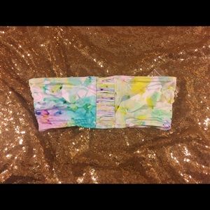 NWOT Victoria's Secret Watercolor Bikini Top