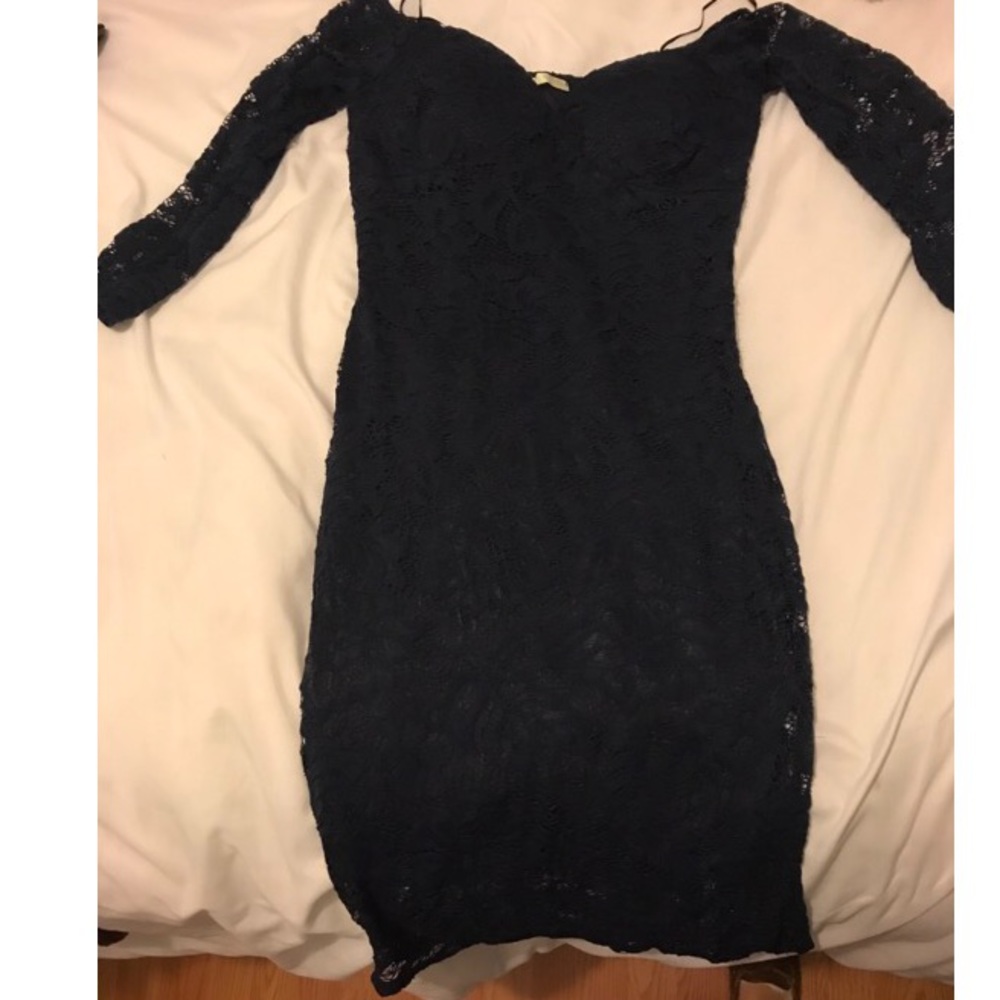 Navy blue off the shoulder bodycon dress