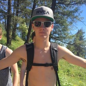 Meet your Posher, Blake