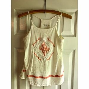 *Blu Pepper* white and peach tank top floral